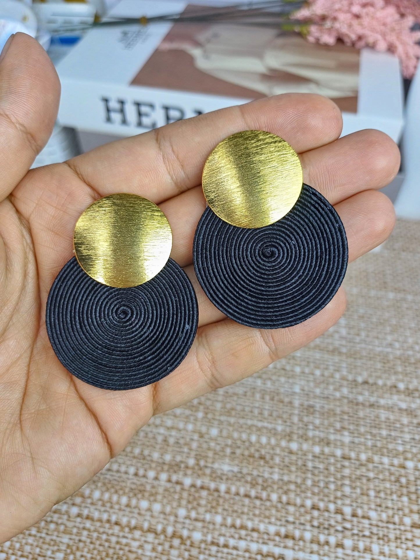Arete Mini Básico Soutache