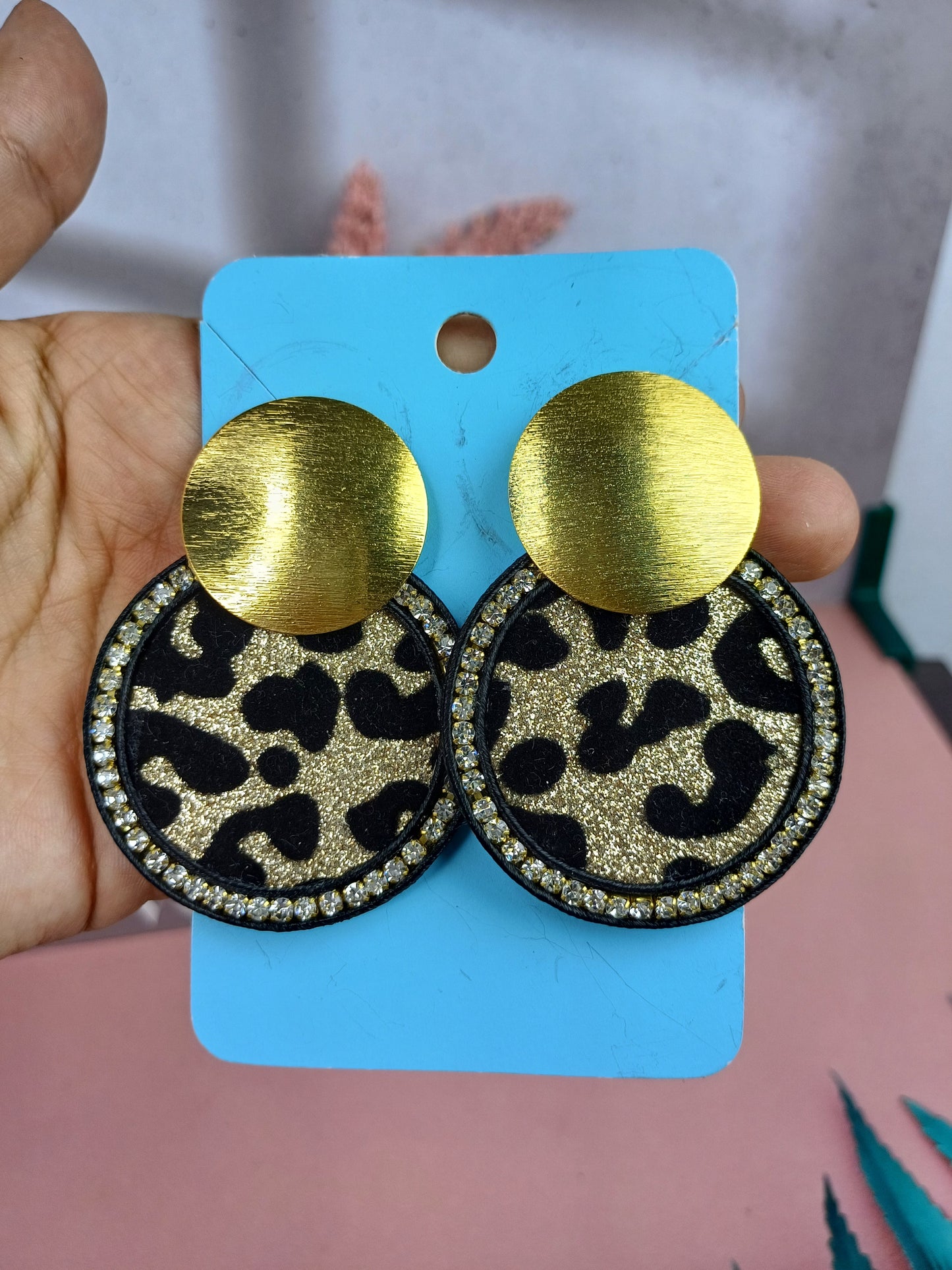 Arete Animal Print