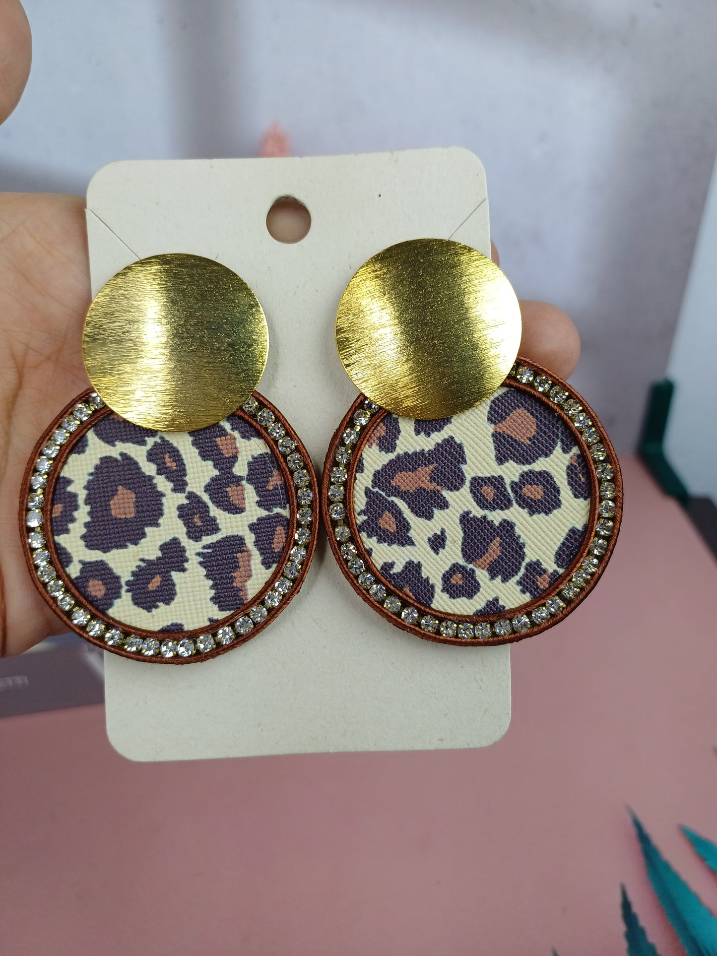 Arete Animal Print