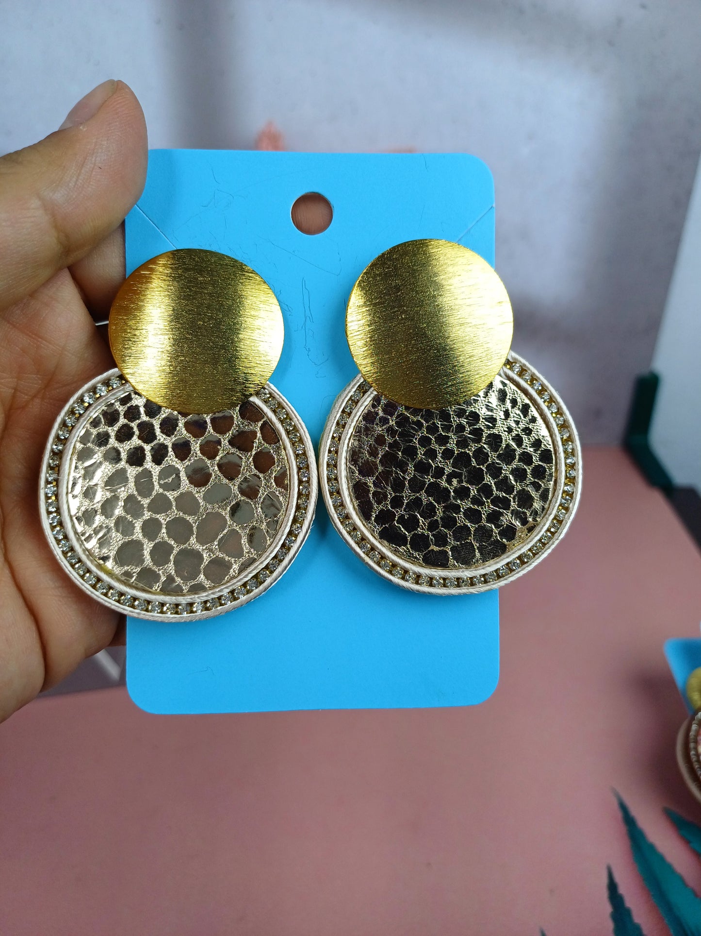 Maxi Arete Tejido en Cuero sencillo