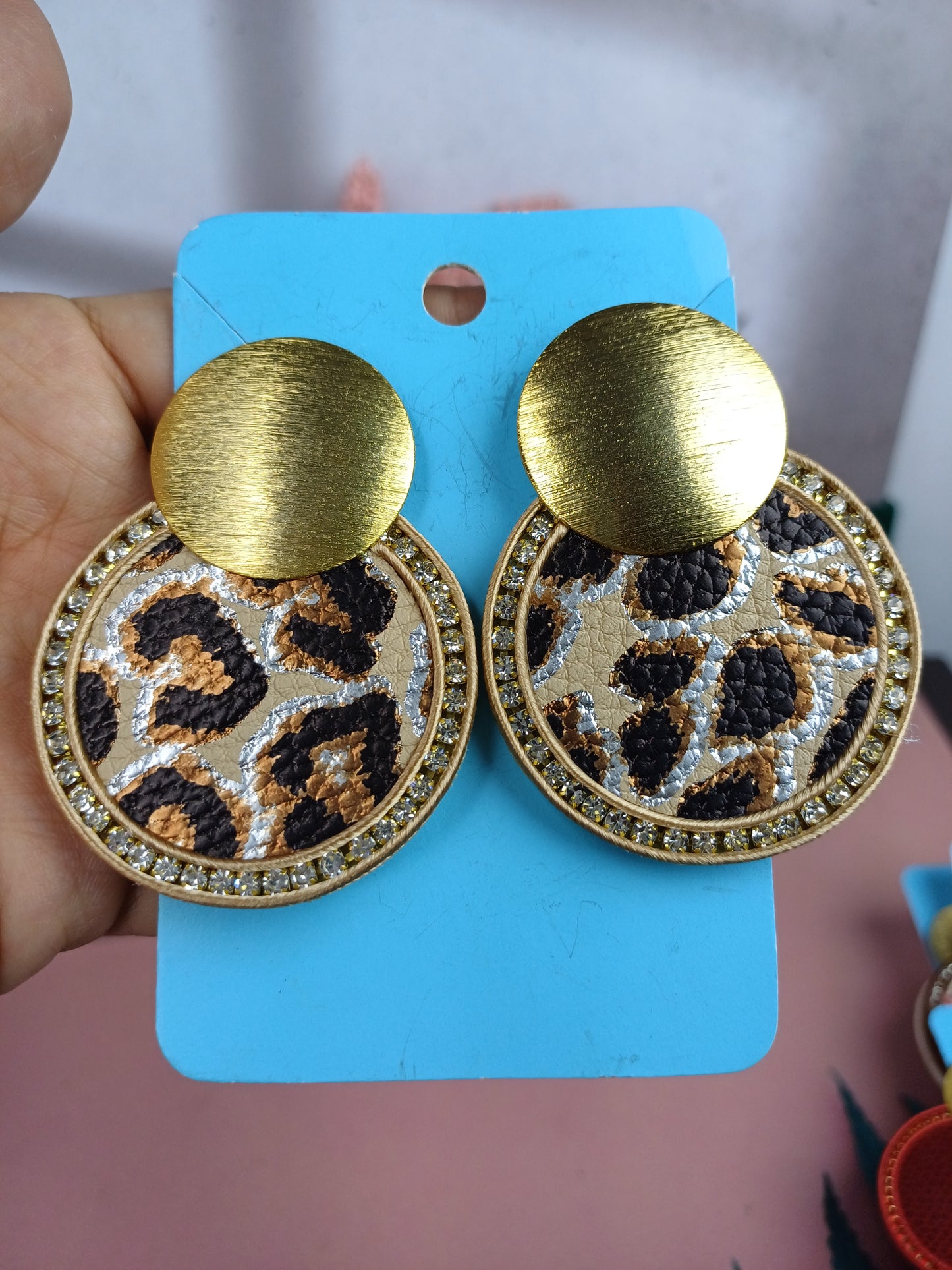 Arete Animal Print