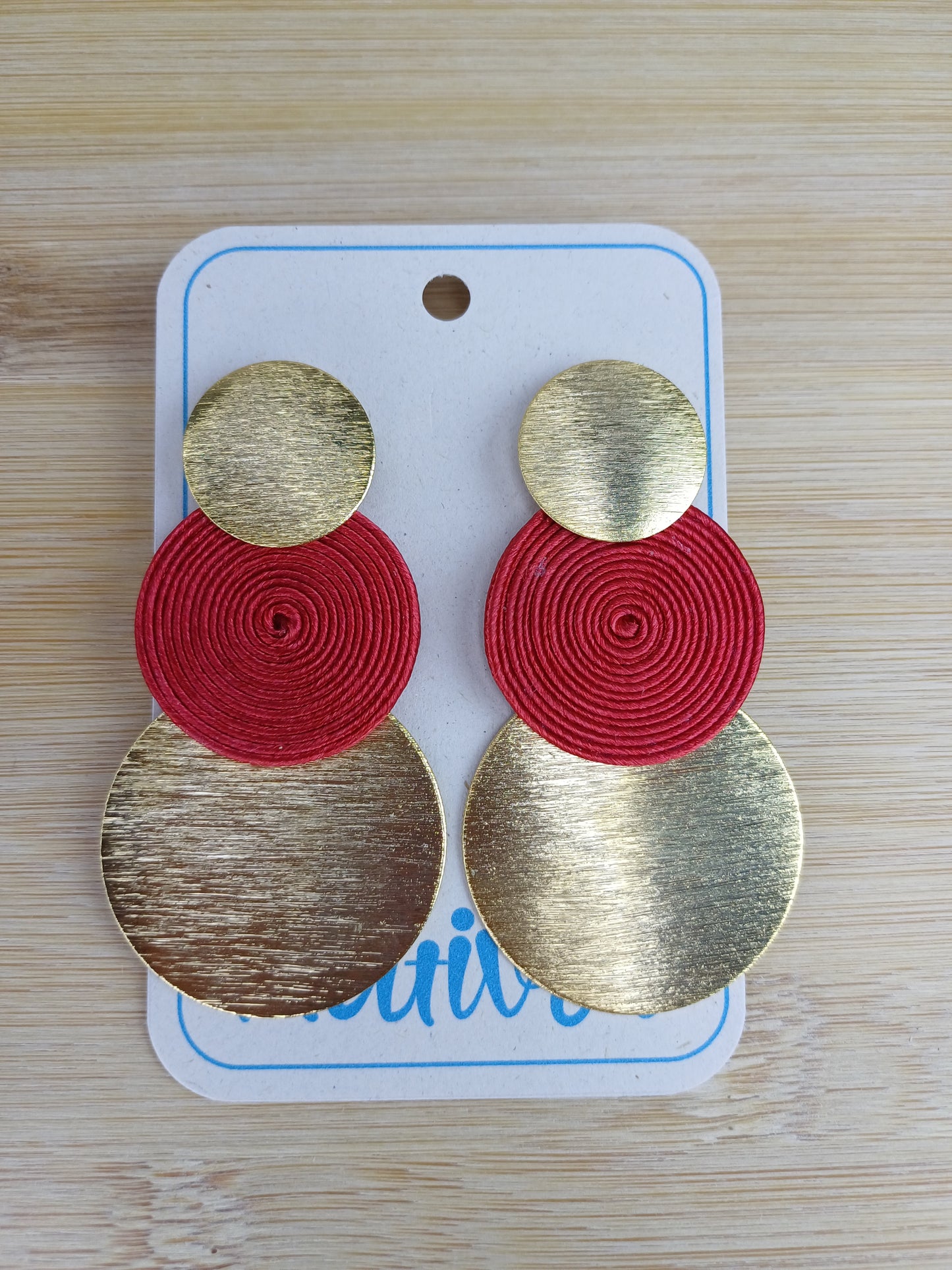 Maxi Arete en bronce con soutache