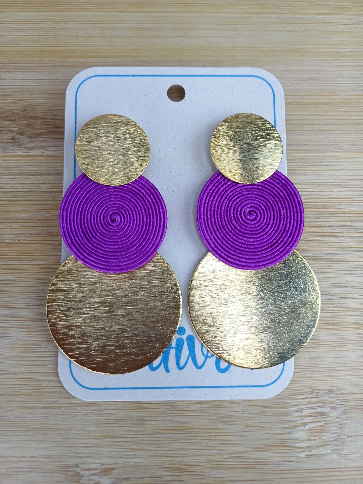 Maxi Arete en bronce con soutache