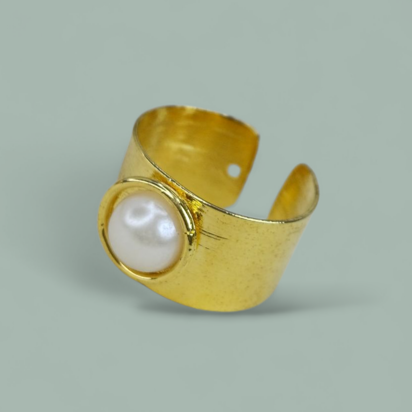 Anillo tipo Argolla con perla