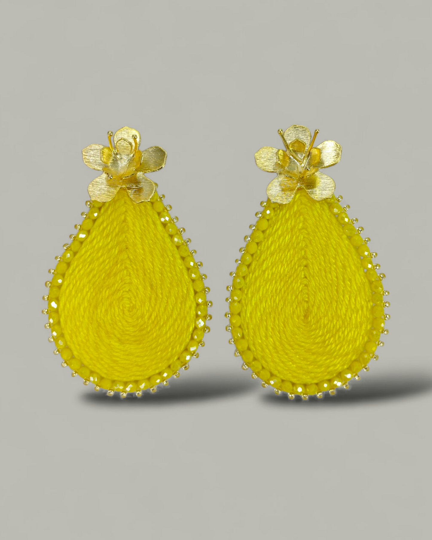 Maxi Arete Tejido en Gota