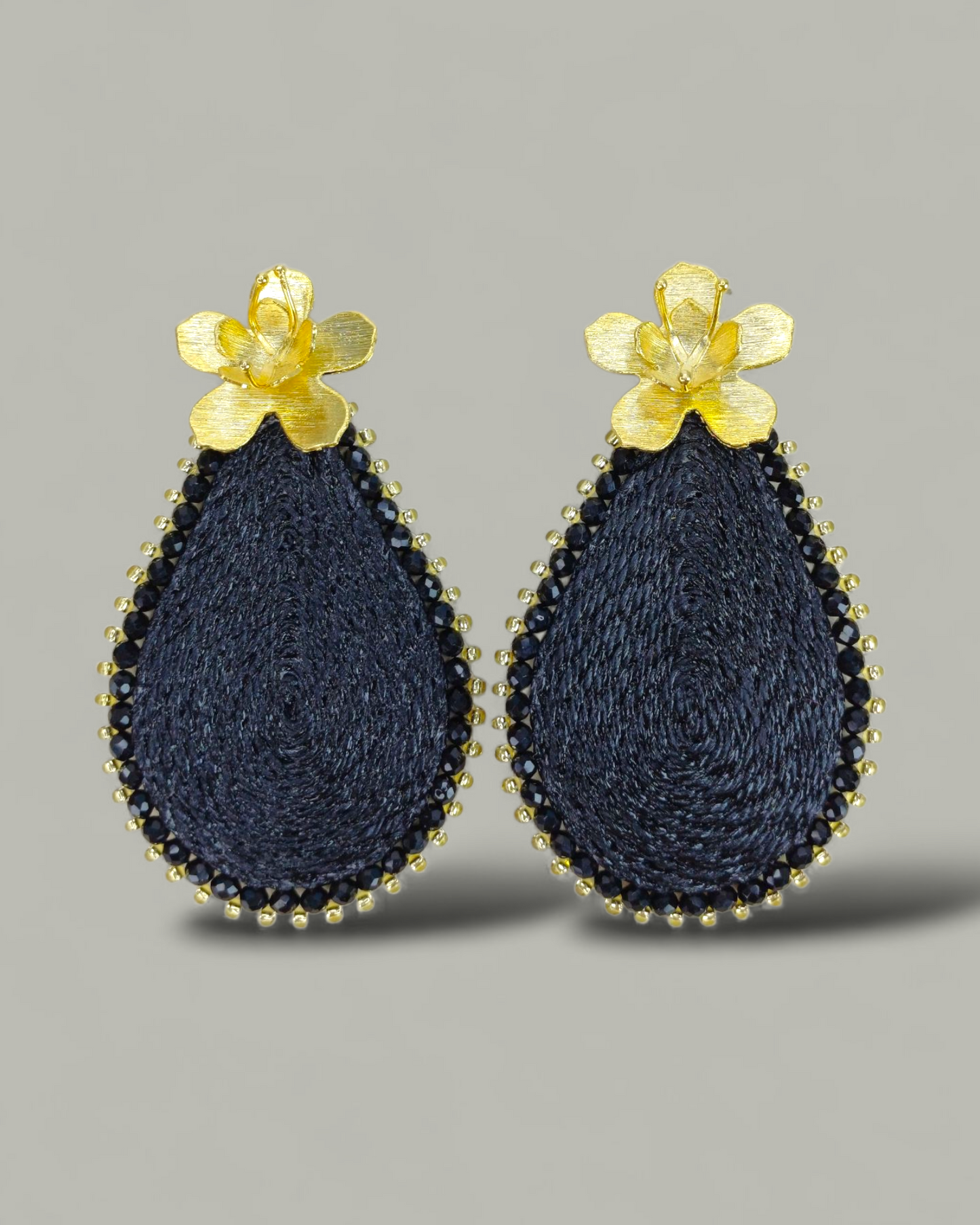 Maxi Arete Tejido en Gota