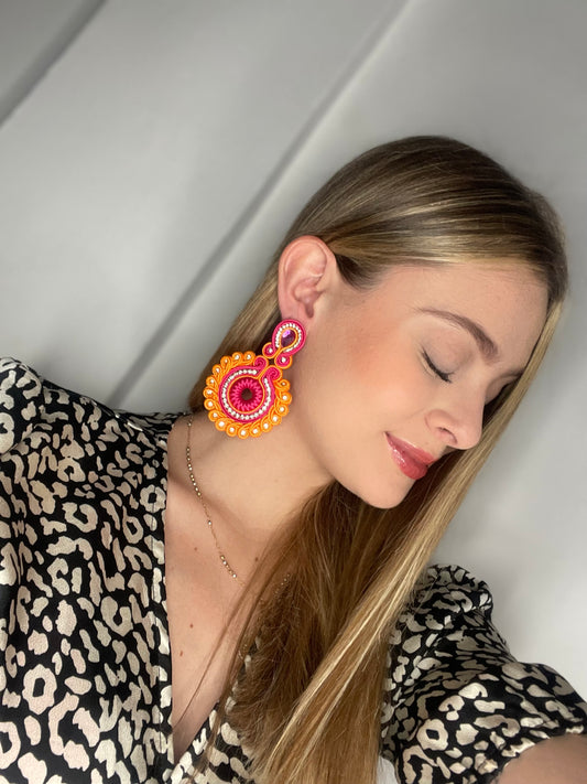 Maxi Arete En soutache cristales